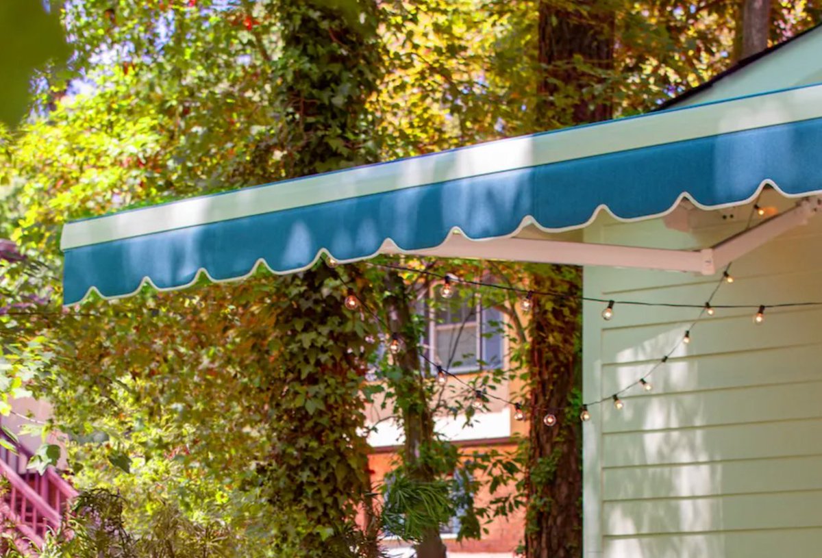 Winter weather will be here before we know it and harsh conditions can be tough on your #awning. These tips will help you prep for the season so your shade structure stays protected and looking its best: sunbrel.la/z