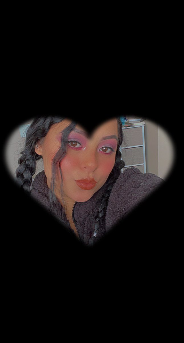 lalunaaaaa16's tweet photo. hearts 4 u https://t.co/SHfCOvbvQh