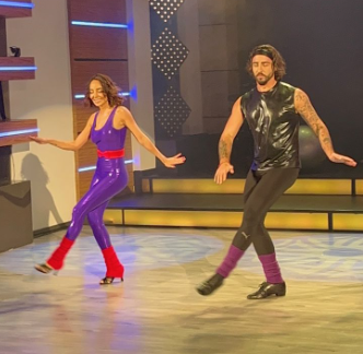 programa_hoy's tweet photo. Vota por @manelyk_oficial y @Luis_AcaShore en #LasEstrellasBailanEnHoy #CampeónDeCampeones 💃🕺

https://t.co/JGn6FT98oD 

https://t.co/DTZlHyi1jQ https://t.co/eWaSuj0xSN