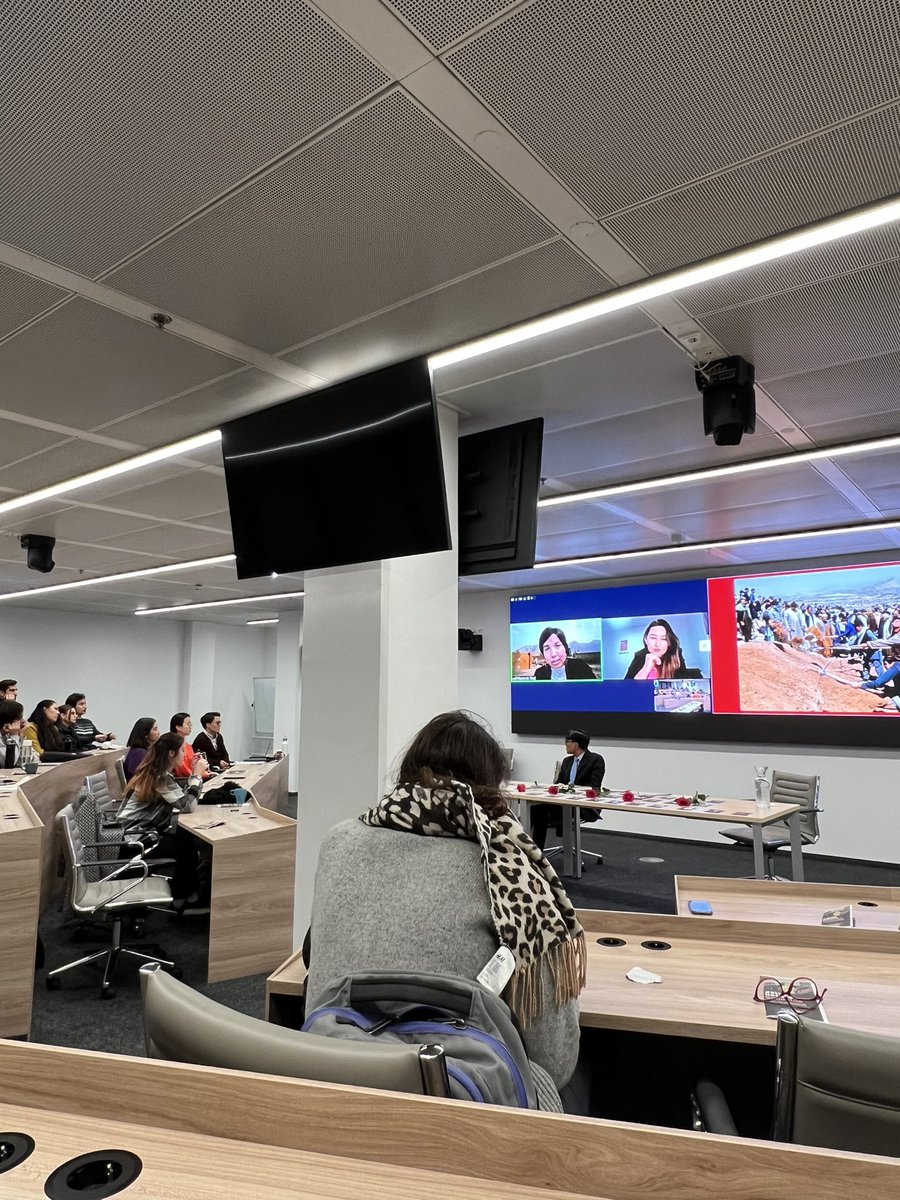 I am extremely proud of the Hazara community in Austria for organising today's event. It was super informative and interesting! Thank you <a href="/Soheila_Noori/">Soheila 💫</a> <a href="/TheHomira/">Homira</a> <a href="/MasomahSiahmui/">Masomah Regl</a> <a href="/DawlatyarD/">Dawlat Dawlatyar</a> <a href="/RTMojtaba/">Mojtaba R. Tavakoli l مجتبی توکلی</a>!