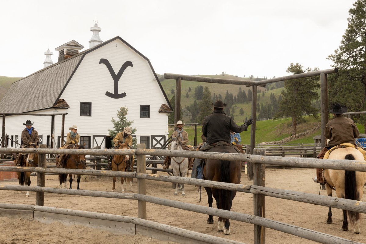 robertearlkeen's tweet image. We are excited to announce “Shades of Gray” will be featured in the season 5 premiere of @Yellowstone  airing this Sunday! Yellowstone is set to air every Sunday @ 8pm ET/ 7pm CT on @ParamountNet
#YellowstoneTV #BunkhouseBoys #LetsGoToWork #TeamRip #JohnDutton
