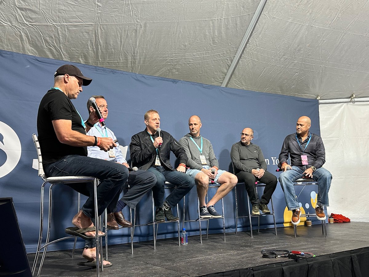 utxo set #797, #1110, #2277 - true 13% bitcoineer (@utxoset) on Twitter photo Café Bitcoin live and our very own <a href="/StackchainSig/">Stackchain Signal</a> on stage with some other random bitcoiners <a href="/pacbitcoin/">Pacific Bitcoin Conference 2022</a> #stackchain Café Bitcoin live and our very own <a href="/StackchainSig/">Stackchain Signal</a> on stage with some other random bitcoiners <a href="/pacbitcoin/">Pacific Bitcoin Conference 2022</a> #stackchain
