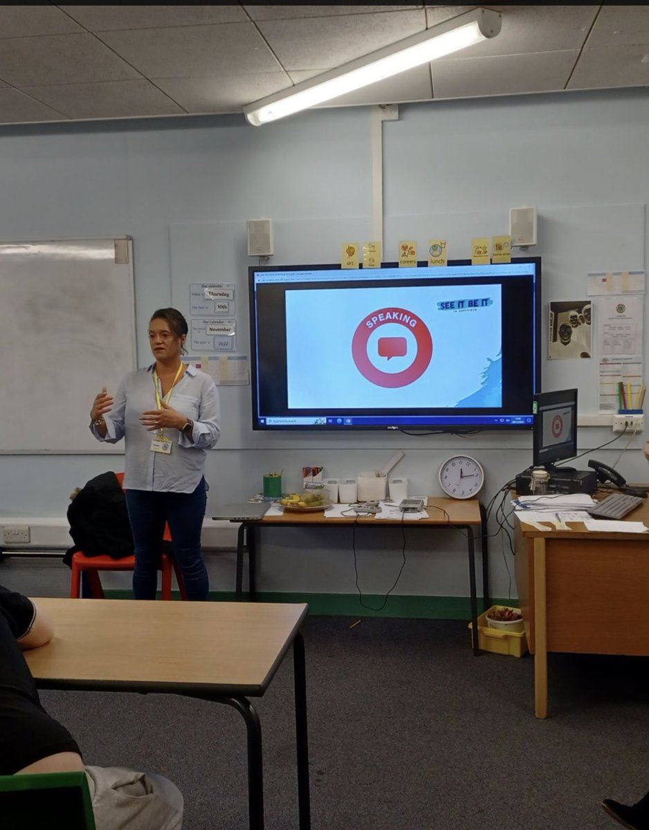 Our director <a href="/TDHavo/">Tina Havenhand</a> has been working on transferable skills with students from Heritage Park School today. 

Tina is passionate about working with young students to upskill and mentor on the transition from education into the workplace

#seeitbeitsheff
#socialinclusion 
#careers