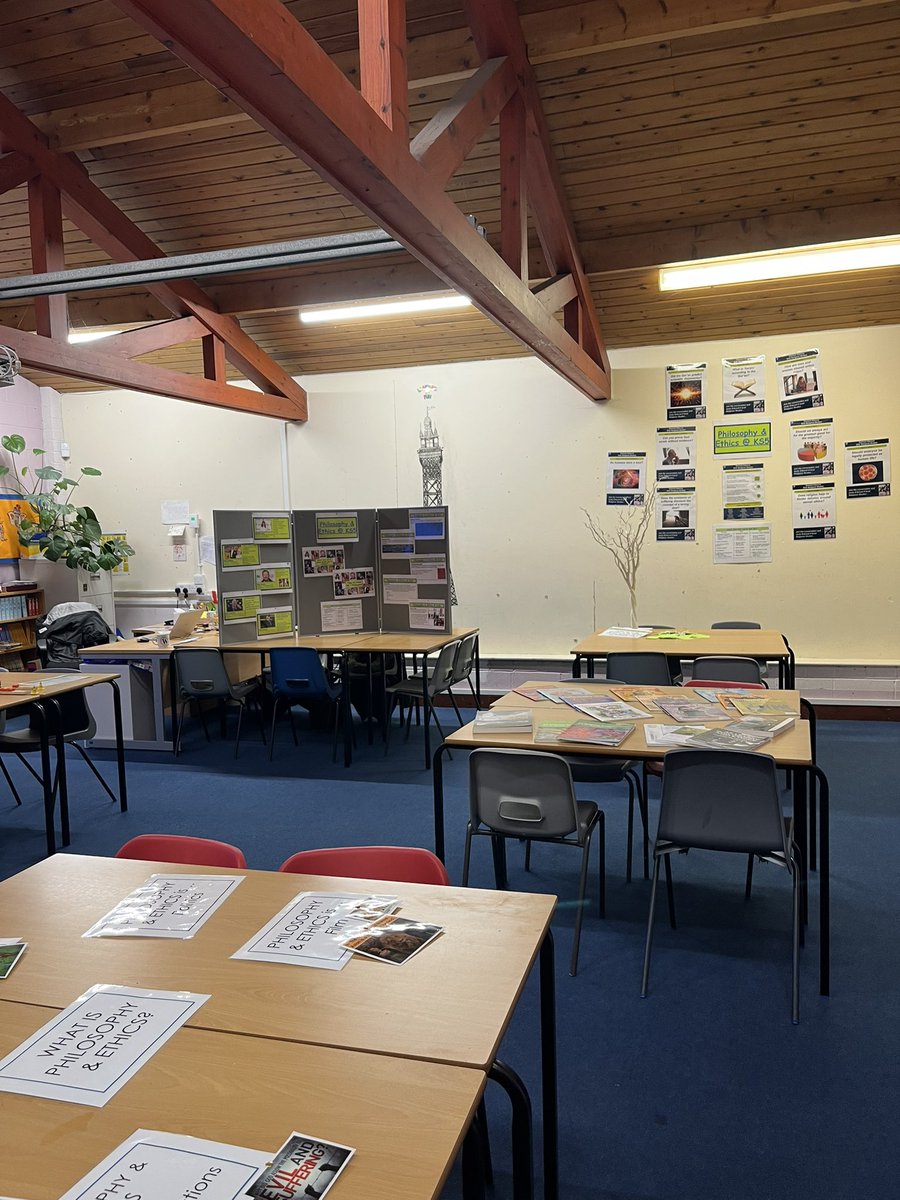 HolyheadHums's tweet photo. Humanities are ready for Sixth Form Open Evening!  Come along to hear all about the wonderful offerings we have and how a career in Humanities can set you up for life 🙌🏻 @holyhead_school https://t.co/mrAWodP9gw