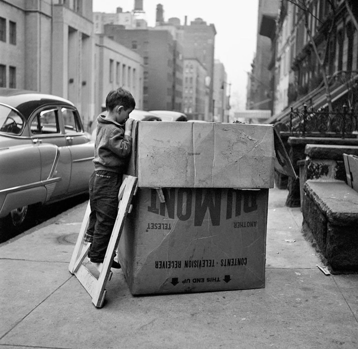 streetphotofdn's tweet photo. Today’s Feature: Vivian Maier #vivianmaier
Street Photographers Foundation https://t.co/QuLL588QYH