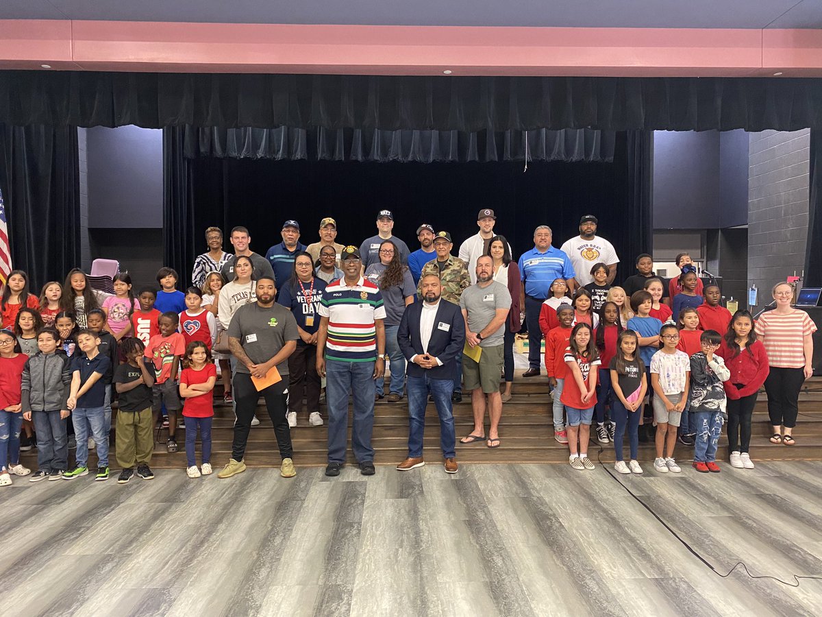 OFE TECH (@ofetech) on Twitter photo What an amazing morning here at OFE! We had breakfast with our Veterans and then the most fabulous performance by Mrs. Edwin and our fantastic third graders!! #proudtobeanamerican #proudtobeafalcon #VeteransDay2022 #WatchUsSoar <a href="/HumbleISD_OFE/">Oak Forest Elementary</a> <a href="/CorinnaFerrier/">Corinna Ferrier</a> What an amazing morning here at OFE! We had breakfast with our Veterans and then the most fabulous performance by Mrs. Edwin and our fantastic third graders!! #proudtobeanamerican #proudtobeafalcon #VeteransDay2022 #WatchUsSoar <a href="/HumbleISD_OFE/">Oak Forest Elementary</a> <a href="/CorinnaFerrier/">Corinna Ferrier</a>