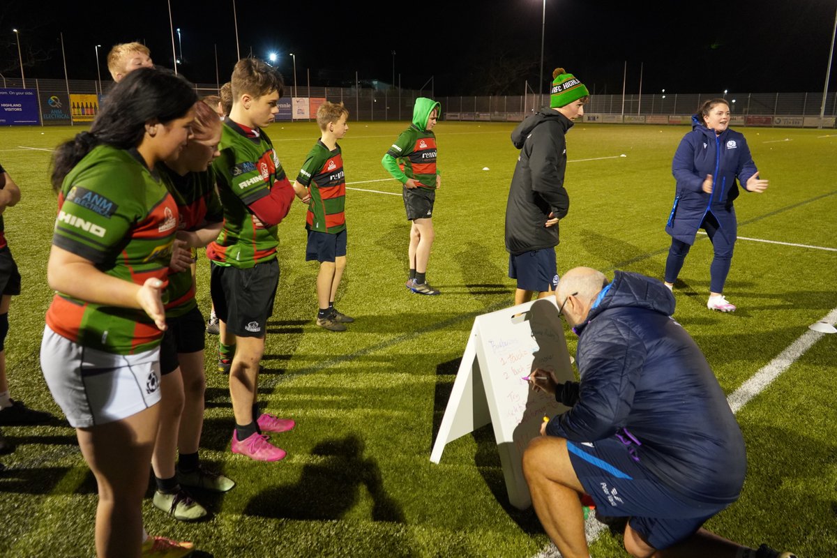 A brilliant turnout for the Blueprint Roadshow <a href="/HighlandRFC/">Highland Rugby Club 🦅</a> last night 👏

Great engagement from the 50+ coaches who attended + the <a href="/HCommunityRugby/">Highland Community Rugby</a> players 👍

#ChangeOurGame
#BlueprintRugby