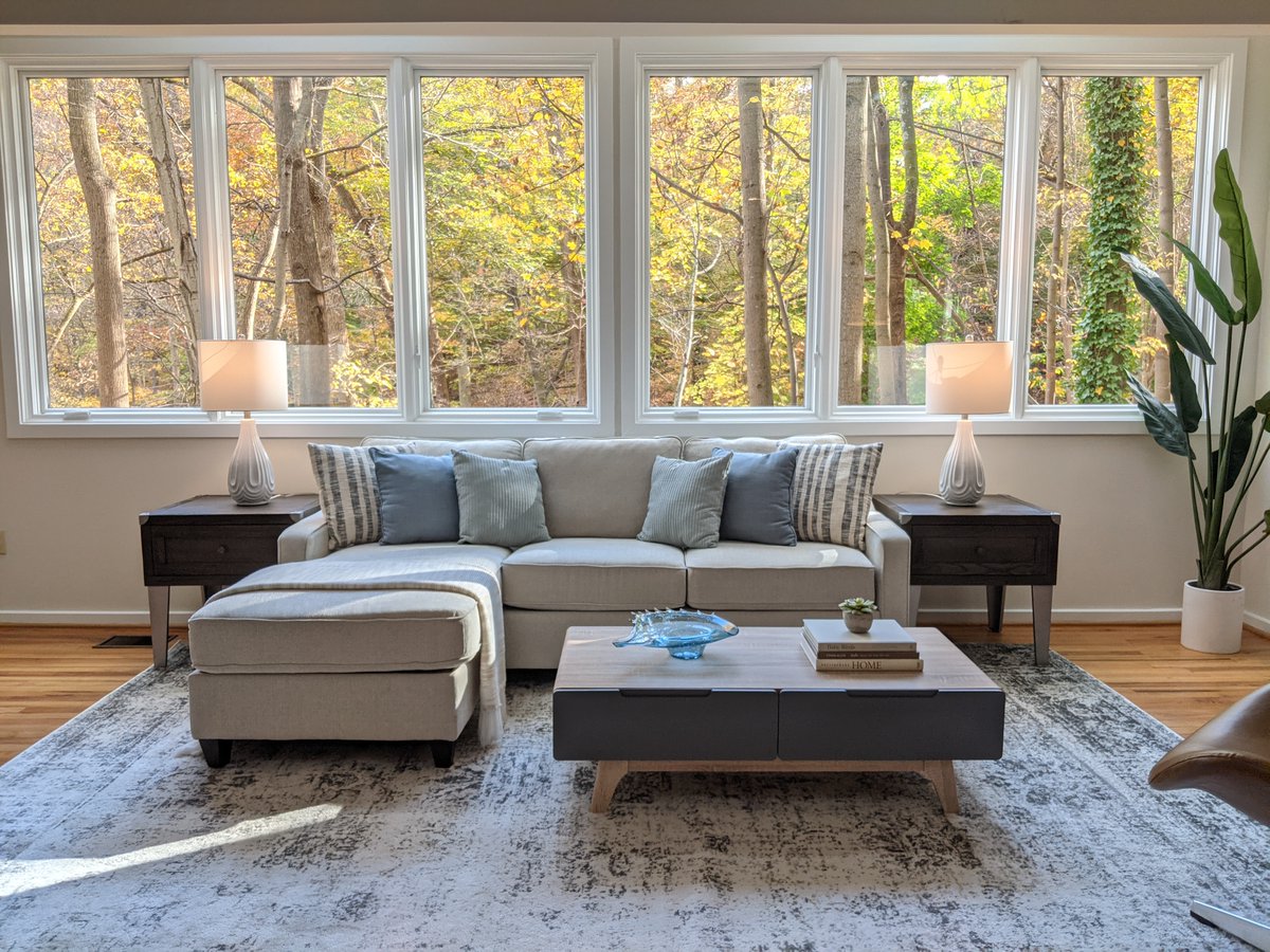 StagedInterior's tweet image. At the heart of DC this house feels like a world apart 🍂

#homestaging #stagedinterior #homestaging #staging #stagedtosellhome #stagedesign #homestagingva