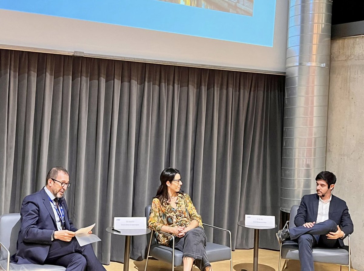 Pilar Marquès (@pilarmarquesgou) on Twitter photo Taula rodona amb <a href="/lauraerra1/">Laura Erra</a> de Liquats Vegetals i @pauvilargarcia de LC Paper parlant de diferenciació en sostenibilitat: alineació entre reducció de costos i sostenibilitat, eficiència energètica, …
<a href="/KPMG/">KPMG</a> <a href="/UdGCCEF/">UdG Empresa Familiar</a> <a href="/cambragirona/">Cambra de Girona</a> <a href="/univgirona/">Universitat de Girona</a> Taula rodona amb <a href="/lauraerra1/">Laura Erra</a> de Liquats Vegetals i @pauvilargarcia de LC Paper parlant de diferenciació en sostenibilitat: alineació entre reducció de costos i sostenibilitat, eficiència energètica, …
<a href="/KPMG/">KPMG</a> <a href="/UdGCCEF/">UdG Empresa Familiar</a> <a href="/cambragirona/">Cambra de Girona</a> <a href="/univgirona/">Universitat de Girona</a>
