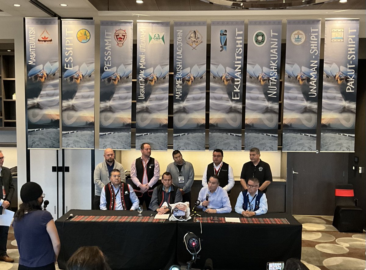 Résultats du Sommet politique #nationinnue de 2022: forum sur sécurité publique/lutte contre substances illicites/ approches axées guérison/mieux-être. Fondation du Secrétariat permanent. Création de deux comités: partage/protection territoire et filières éoliennes et solaires.