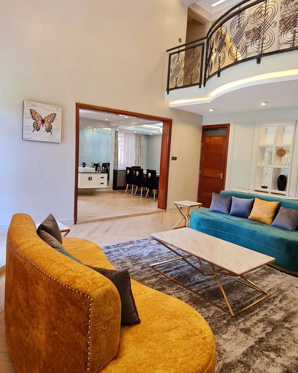 FineUrbanKE's tweet photo. #WakandaForever @FineUrbanKE
——
This Beautiful 😍 mansion is spacious, elegant to say the least! https://t.co/odFskQY966