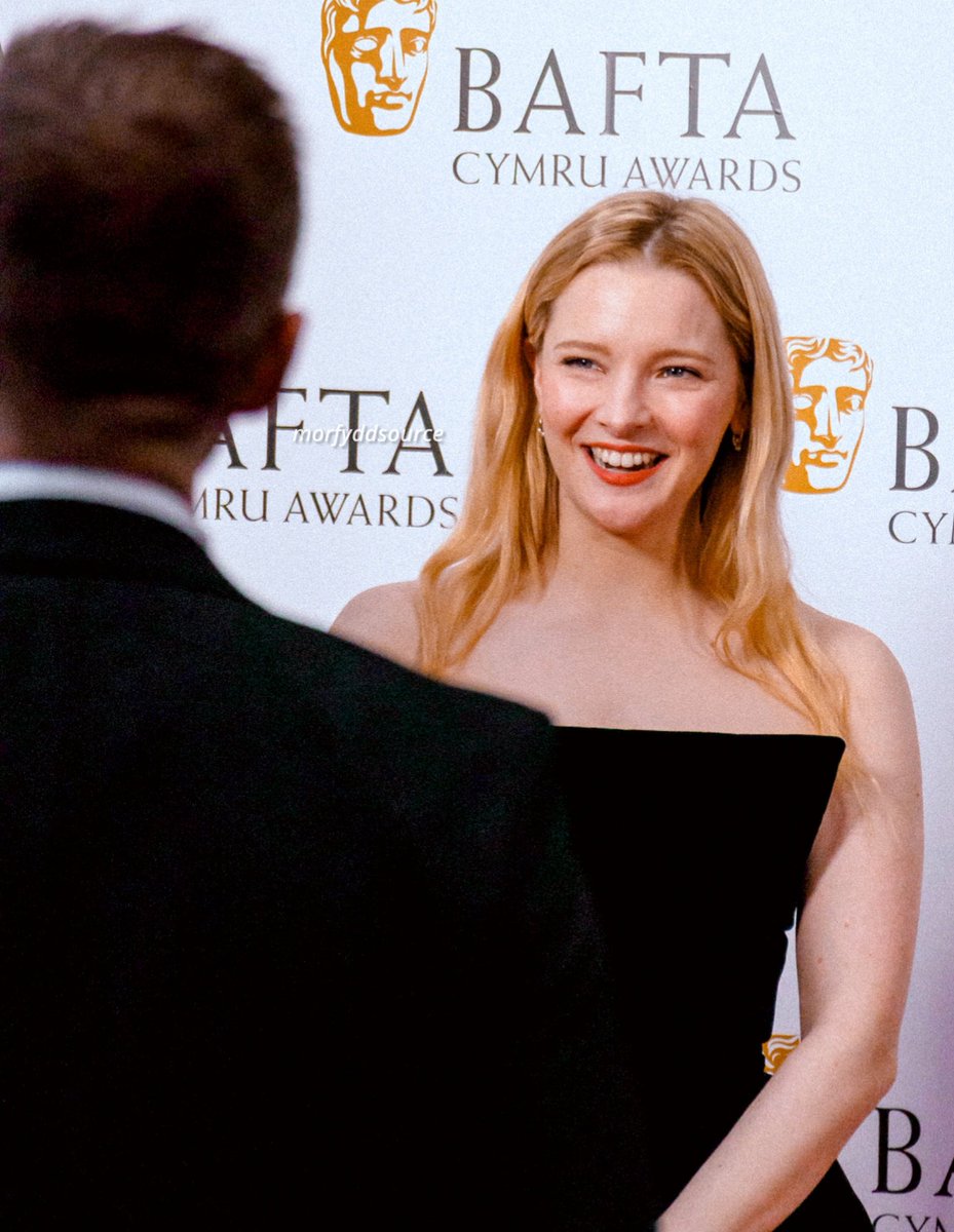 Morfydd Clark Updates on Twitter "📸 Morfydd Clark at the BAFTA Cymru