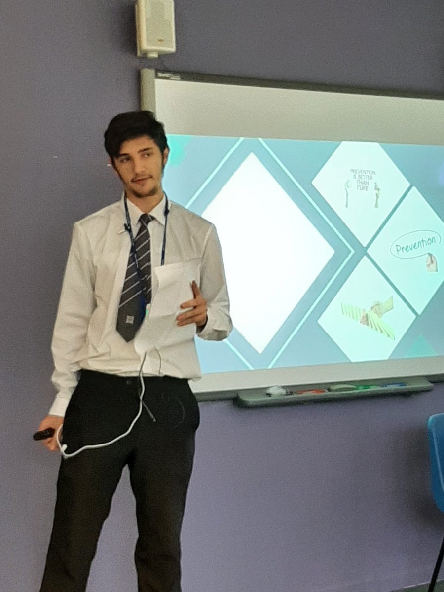 WBQCantonian's tweet photo. Impressive speeches today @Cant_sixthform @cantonianhs WBQ Global issues conferences. Informative, interesting and well expressed. Da Iawn! #abrighterfuture   #globalsolutions #aiminghigh https://t.co/9Du76DMtlf