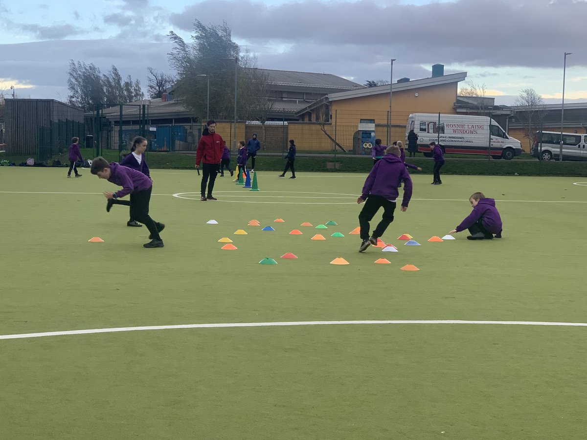 Mrs Robertson tweet media