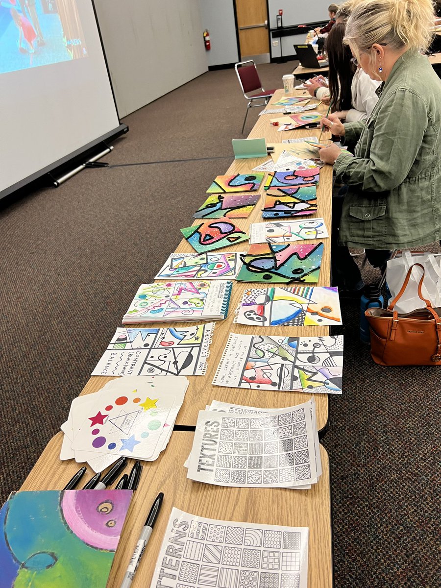 CarlaGanim's tweet photo. 2022 Ohio Art Ed Conference! Very successful hands-on workshop with 85+ attendees! @OhioArtEd #BeTheDifference @strongsvillecs https://t.co/D7xhBsLqMp