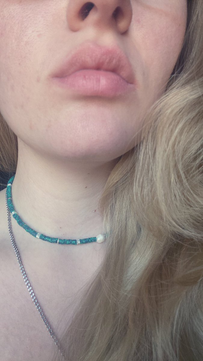 tipsy_bambi's tweet photo. Put my lips to use 🙈 https://t.co/zA5LVcjM9n