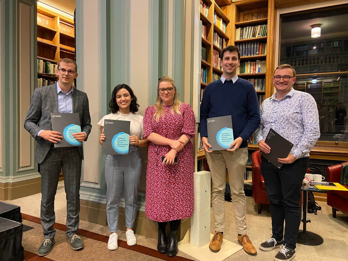 Caroline Knapp tweet media