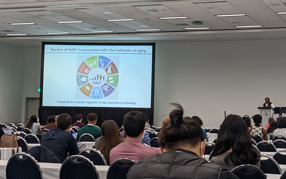 IsolaBrown's tweet photo. Listening to @dr_ohsopretty talk her scientific ish at @ABRCMS
#abrcms2022 https://t.co/6nzszGDjmJ