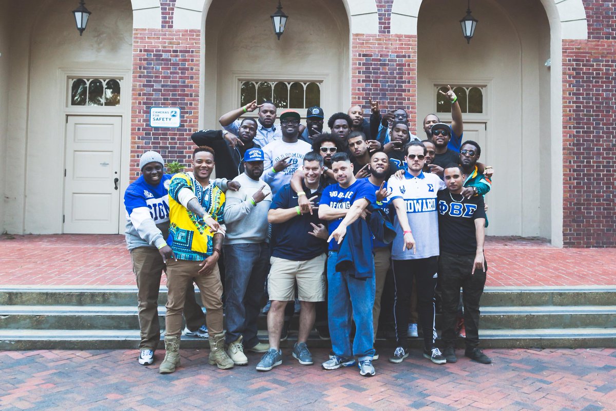 LowDwnDrT_Shane's tweet photo. I started a tradition at ODU homecomings for the NPHC tailgate. At the 1st tailgate @OI_Sigmas and @KappaGamma_AKA were the only orgs to take pics on the steps w/ me. Years later, it's become a whole thing, though I no longer attend regularly. #CornerstoneCaptures10Years https://t.co/xRXzbjsXXu