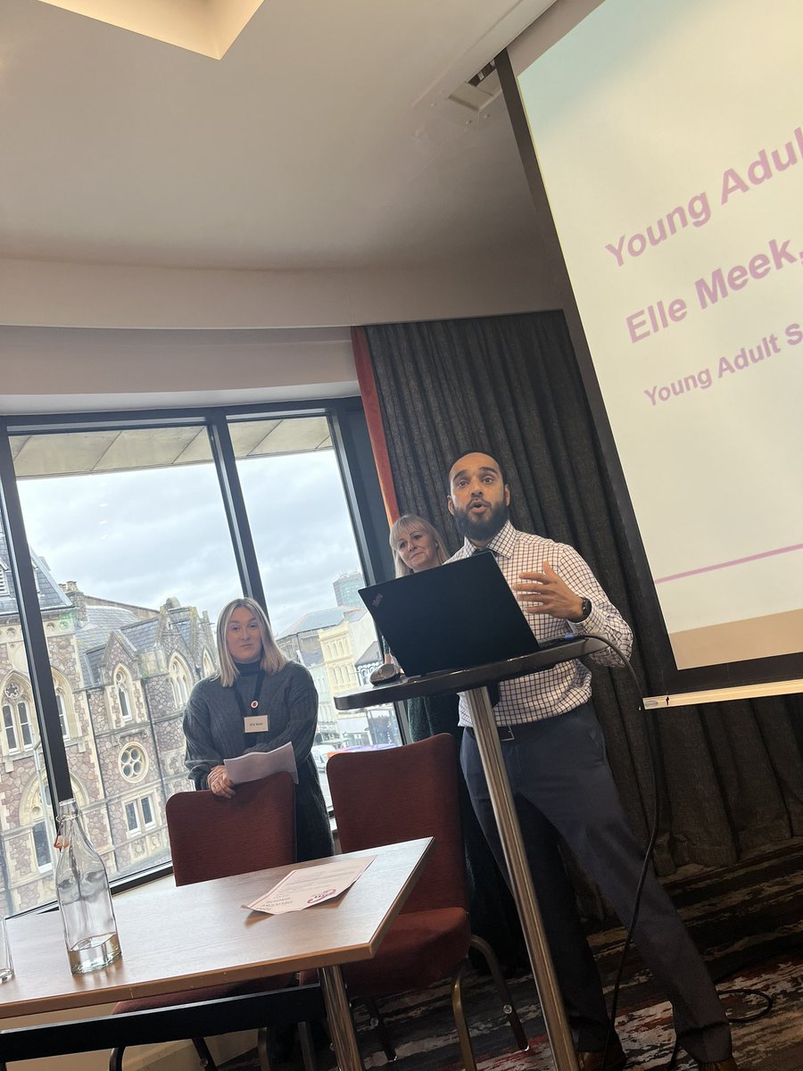 Fantastic to come together with partners from across Wales for a face to face meeting of the IOM Delivery Group in Cardiff today. We heard from some great speakers, including from a person on probation describing their pathways out of offending, supported by IOM case management.