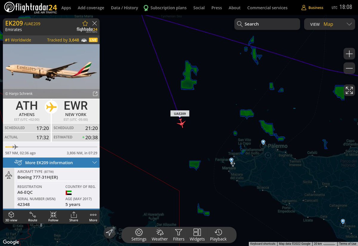Radar_Assistant's tweet photo. MULTI FR24 TRACK ALERT : At Thu Nov 10 18:07:32 2022 #UAE209 from ATH (591nm) to EWR (3795nm) has geo track of 303 but is heading 159 diff of 144 #AvGeek #ADSB https://t.co/cpYZeQmi7z https://t.co/uu3oSdlPz3