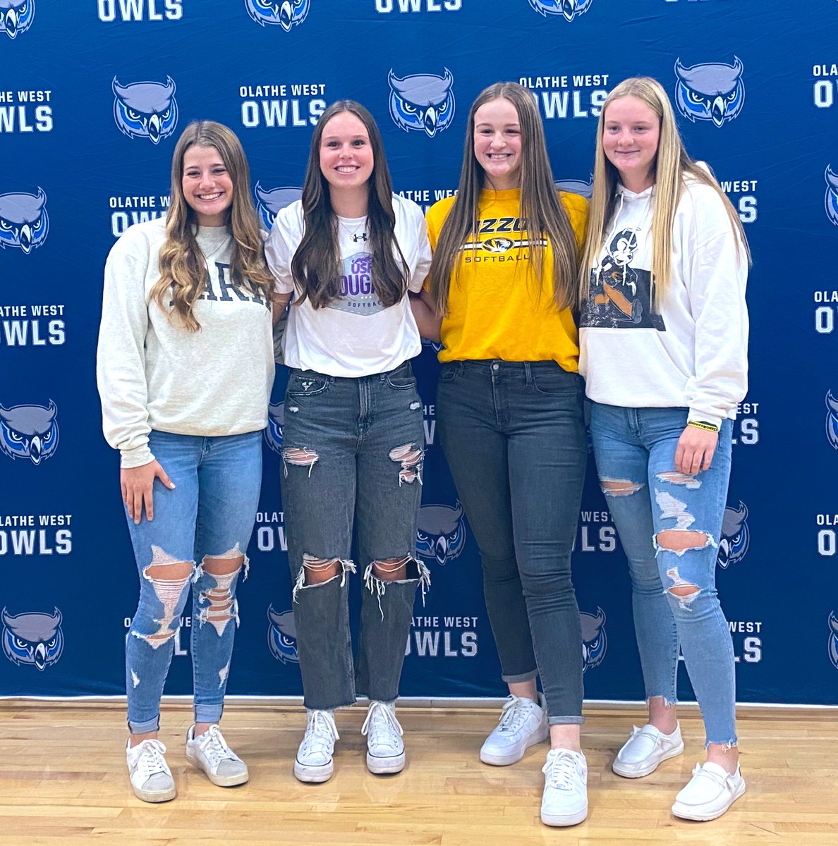 Proud of these ladies and all they have accomplished and will go on to accomplish in their futures! Congratulations and excited to watch your careers! 💙🤍 Olathe West High School - Official <a href="/MadsWalk02/">Madison Walker</a> <a href="/madisonngrantt/">Madison Grant</a> <a href="/ally_miller14/">Ally Miller</a> <a href="/HornungRori/">Rori Hornung</a>  <a href="/TaureanGuzman/">Taurean Guzman</a> <a href="/ADButlerOW/">ADButlerOW</a>