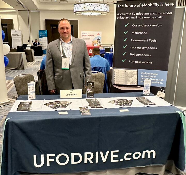 UFODriveTweets's tweet photo. We are proud to be sponsoring the @fleet_forward  conference in Santa Clara, California. 🛸

Visit Nick DiPrima at table 33 to learn more about UFODRIVE's complete end-to-end system or visit:
https://t.co/d0mKWSC6cE

#FleetForward #FleetForwardConference #UFODRIVE #eMobility https://t.co/G6Ol6wN2bD