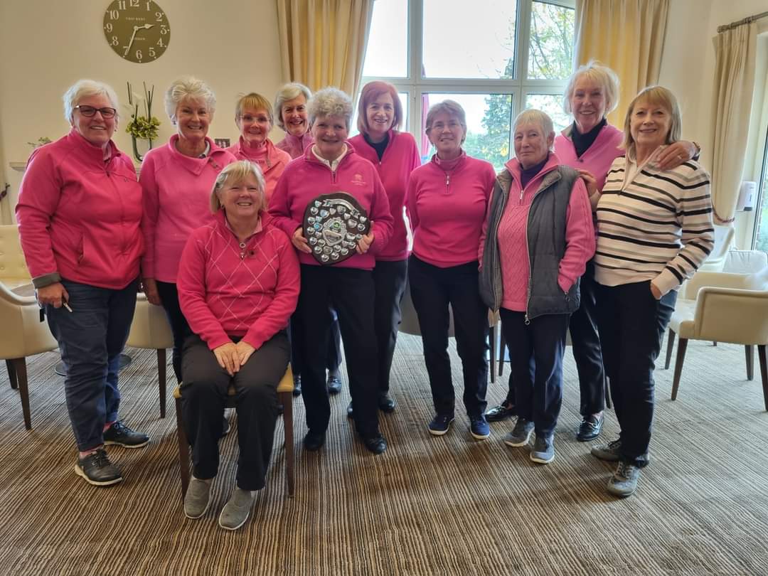 Love this photo of our ladies! Looking fab in pink 💗 

facebook.com/16648414006906…