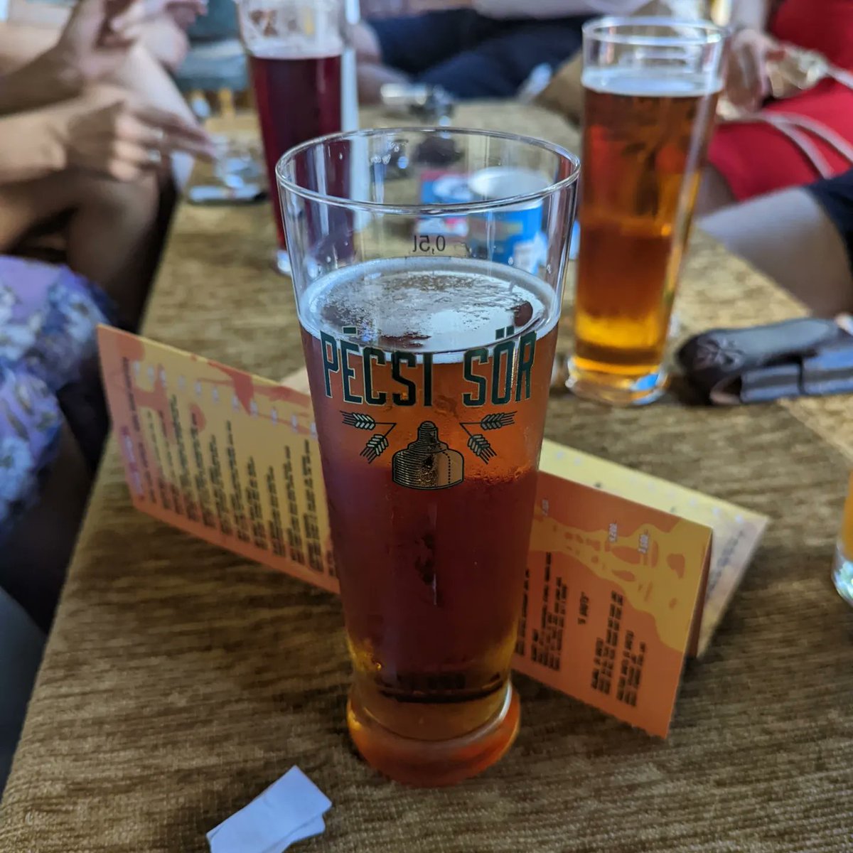 #studenttakeover We're continuing with a look at budgeting in Pécs! What are the average prices for dining out in Hungary? Check out FB/Insta for a longer list:

Gulash (Pécs): 1590 forint ($4.03)
Big Mac: 1250 forint ($3.17)
Cappuccino: 490 forint ($1.22)

🍔Sophie