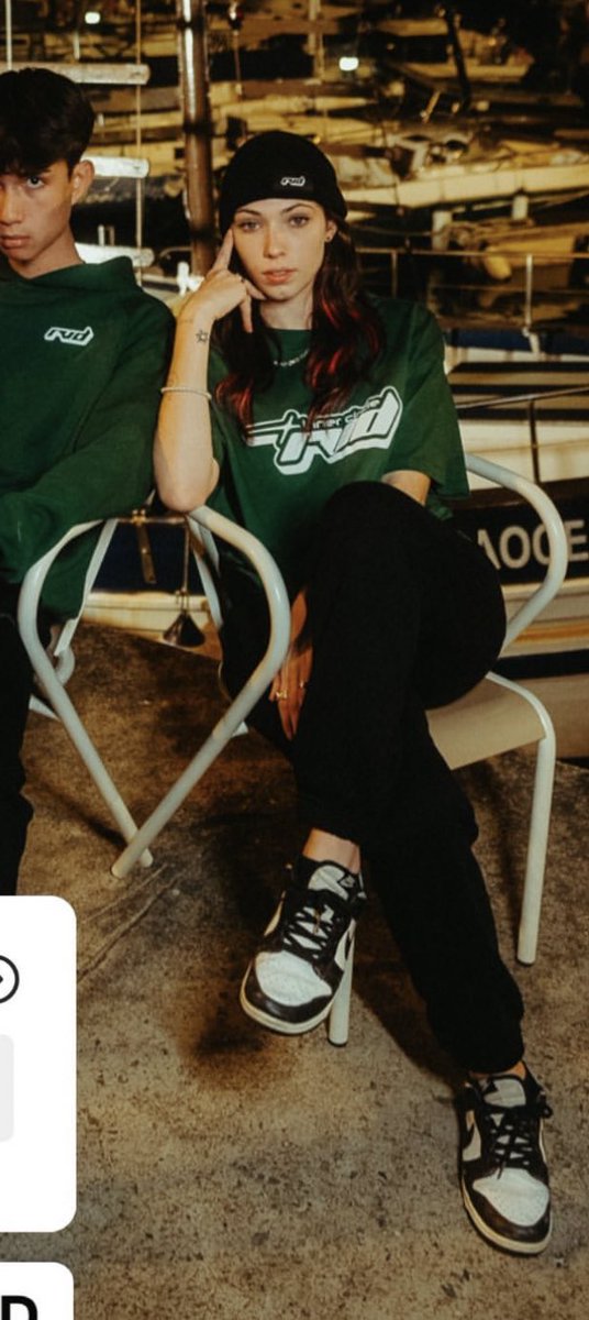 httphavi's tweet image. Ich fühle mich so schlecht und wie ne 13 Jährige wenn ich das sage aber, i simp.