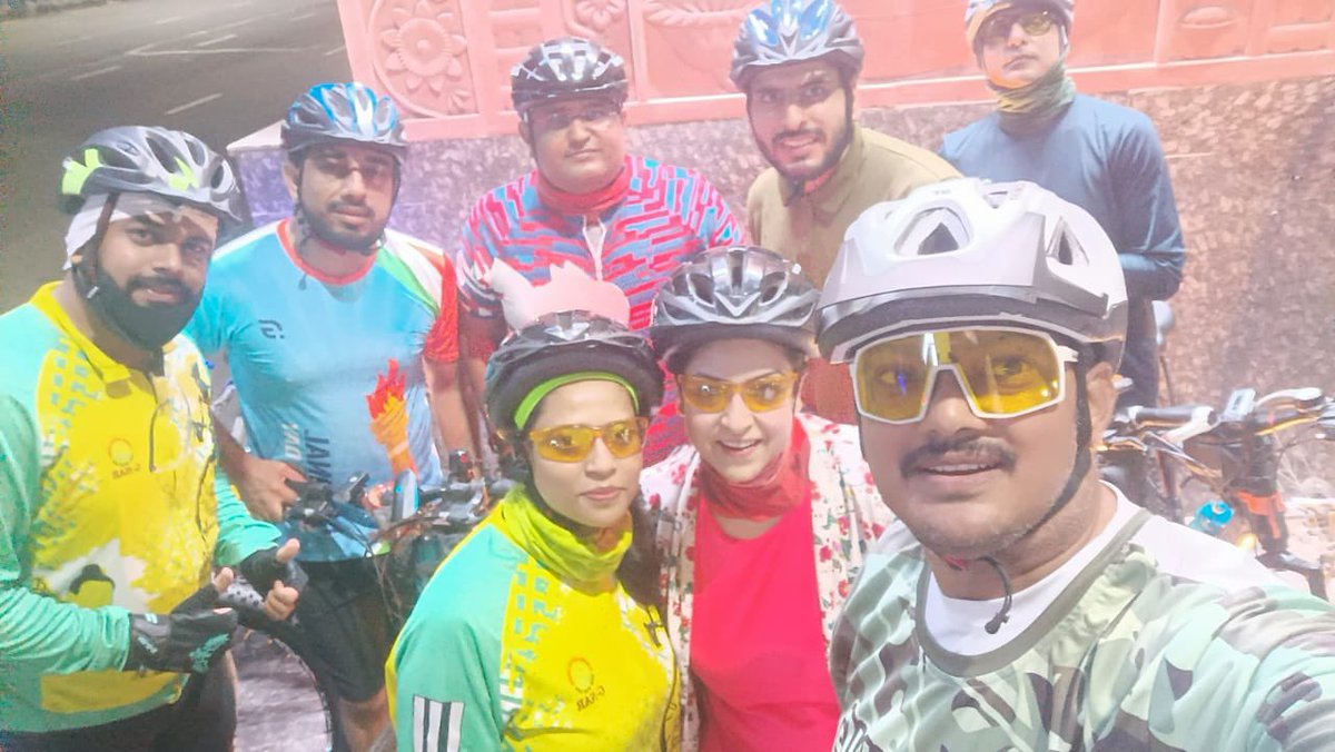 GnarRiders's tweet photo. Ride to okhla bird sanctuary metro station with GNAR Family 
Ride Lead : @Somnath18121983 ji 

@DeepakDk13  @gupta_pratik_21 @RKMINDIAN07 https://t.co/gdMGE52DV9