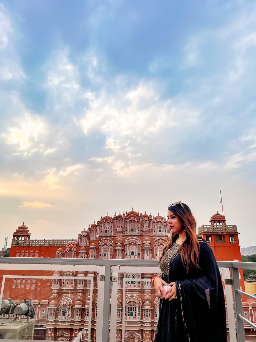 DivyaDutta06's tweet photo. #jaipurdiaries 🕊️🕊️ https://t.co/A6tWR9khMr