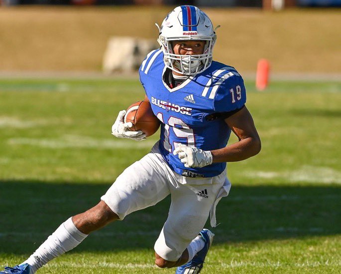 After a great talk with @coach14tw_ I’m thankful to receive my first D1 offer from @BlueHoseFtball! <a href="/NAHSJacketFB/">NA Football</a> <a href="/CoachKirkendall/">Will Kirkendall III</a> #AGTG