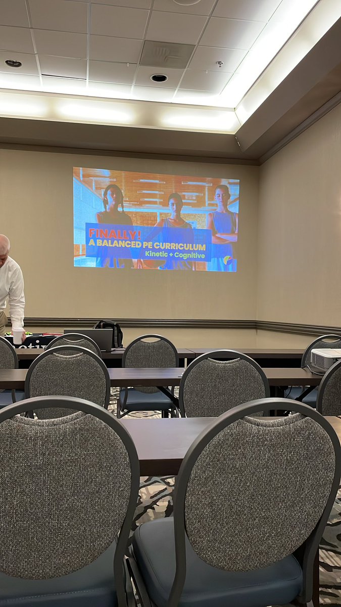 So happy to have our first in person PE convention since 2019! #SHAPEMI #PEPD <a href="/MissBarnesWBSD/">Haley Barnes (she/her)</a>