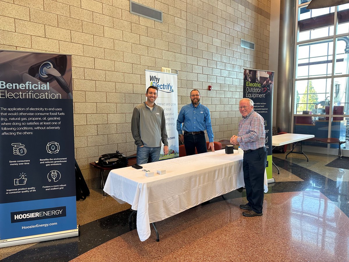 The 2022 Southwest Indiana Agriculture Economic Summit was held today in the CTIM Building on the VUJ Campus. A big thank you to attendees, speakers, sponsors, partners, and vendors for making the event a success!