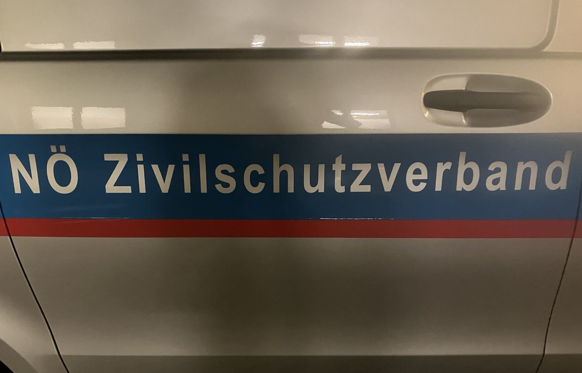 SchuhChristoph's tweet photo. Vorfreude kurz vor Start: heute in #Bernhardsthal Infoveranstaltung v @NOEZSV im #Dorfwirt #Bauer zum Thema #Sichere #Stromversorgung & #Blackout…freu mich auf Diskussion mit vielen #Bürgerinnen & #Bürger 👏👍 https://t.co/8e0hM2HtWY
