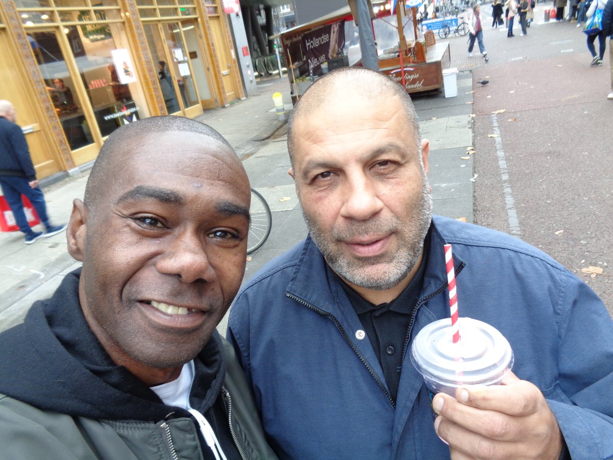 mikey mike@amsterdam with producer and dj dj knowhow
@iwanknowhow 
#dj 
#producer 
#djknowhow 
#amsterdam 
#toffegast 
#thedutchmasters 
#villa65