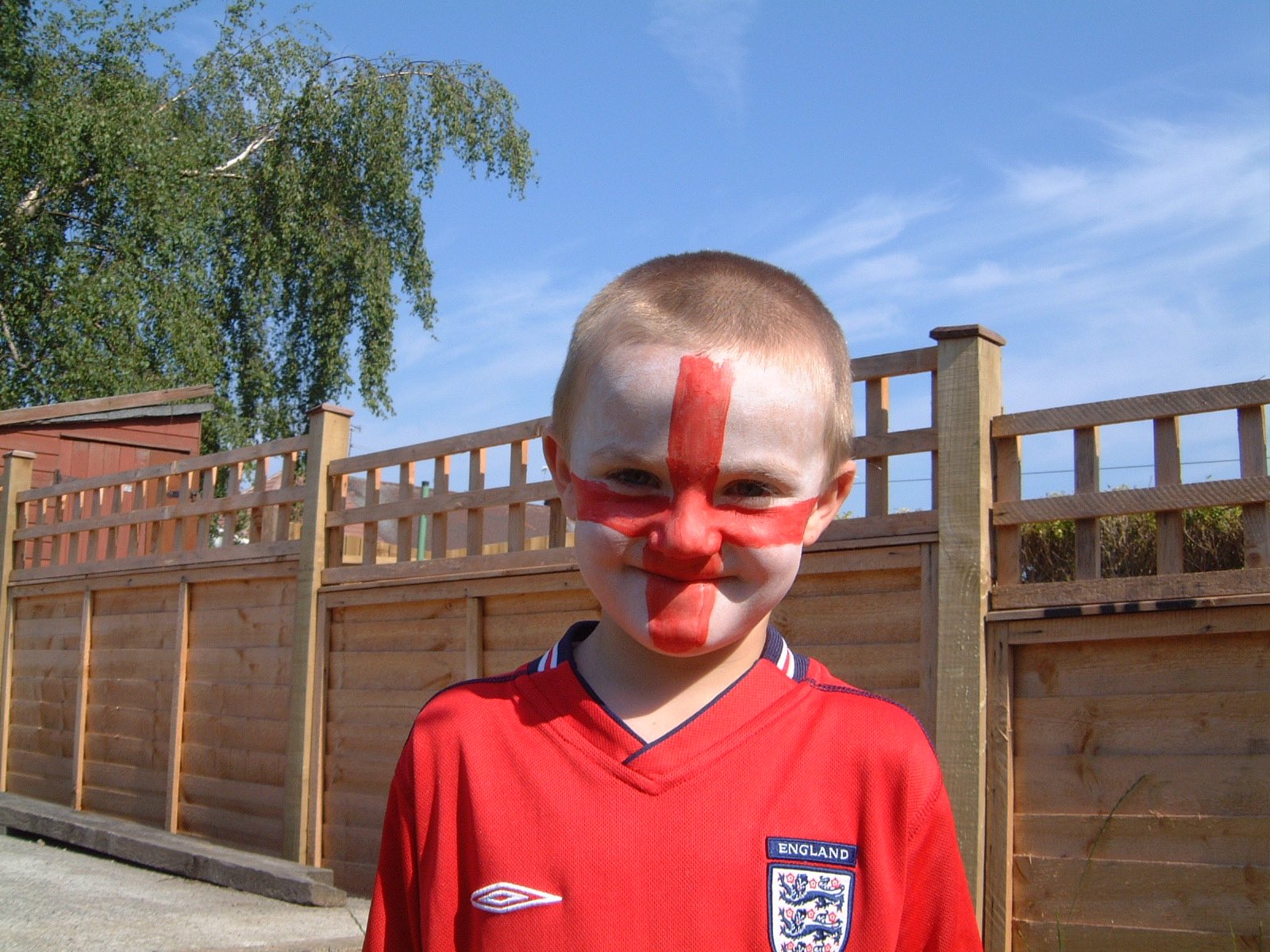 You Gotta Support The Team!, The Face Painter
