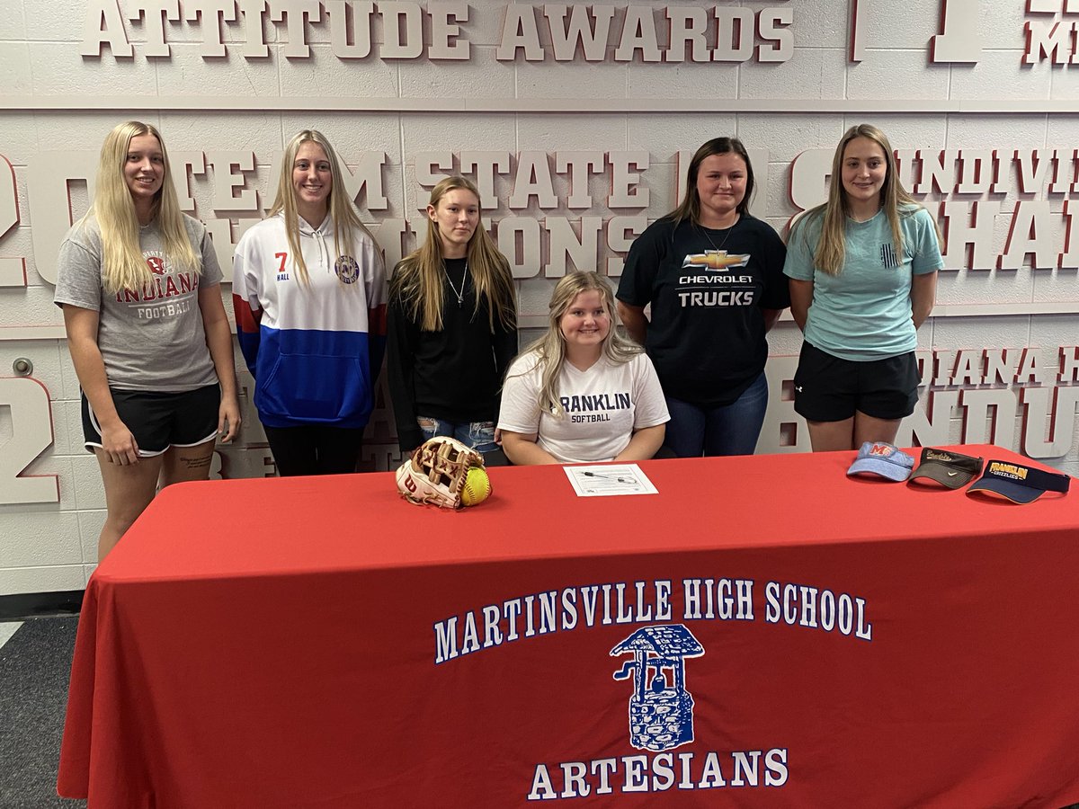 ArtesianNation's tweet photo. Congratulations Karson Pruitt who will continue her academic and softball career at Franklin College! @MSDMartinsville @redbluecrew @AwesomeArties @ericbowlen @BellCatMHS @ArtesiansUnited https://t.co/HJMVL2HZia