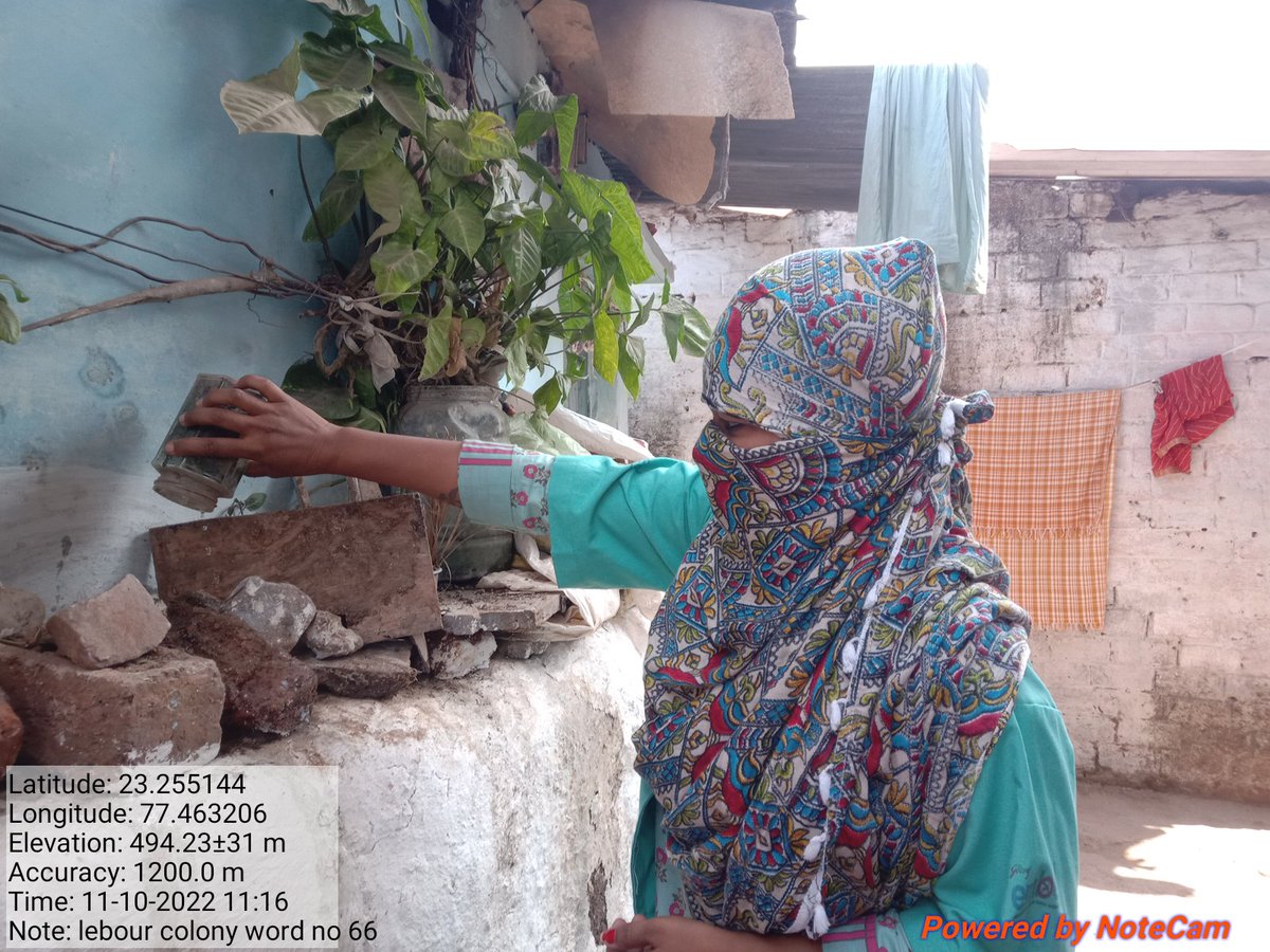 DhurveNee's tweet photo. Aaj lebour colony word no 66 me Larva survey karte huye Larva Mila or nast kiya @sksomya @santoshbhargav2 @HimanshuJayswar @CollectorBhopal @GodrejGroup #EMBED https://t.co/2jRAiXb6Cr