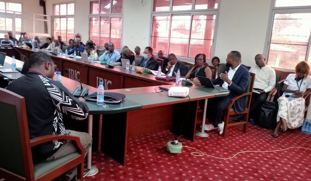 bosuntijani's tweet photo. Keynoting @AfricaLics International Research Conference in Yaounde today was such a special moment. Leaning on data and evidence from practice to highlight the need for a rethink of the role of NIS in innovation policy is an area I plan to spend more time in the coming years. https://t.co/eYg4Jad7FI