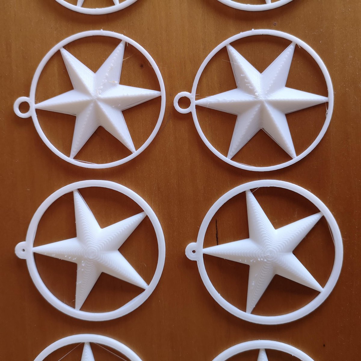 pelandintecno's tweet photo. #BlocksCAD: Diseñando estrellas I
✨💫🌟⭐️
#sialatecnologia
https://t.co/E7tCsurq5C https://t.co/EeBidgg8yE
