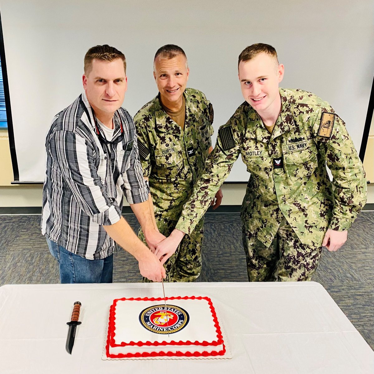 GrotonSubs's tweet image. #HappyBirthday @USMC from the #SubmarineCapitalOfTheWorld!