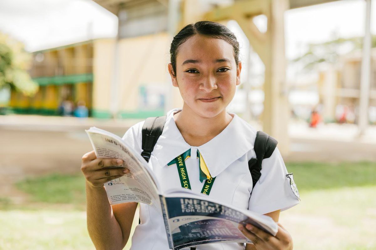 pathlightintl's tweet photo. Would you consider helping our team in Belize that experienced damage from #HurricaneLisa? All money donated will going to directly making repairs and ensuring a healthy living space for our staff and students effected. https://t.co/jK43tdjZrj https://t.co/IDqSyzwl61