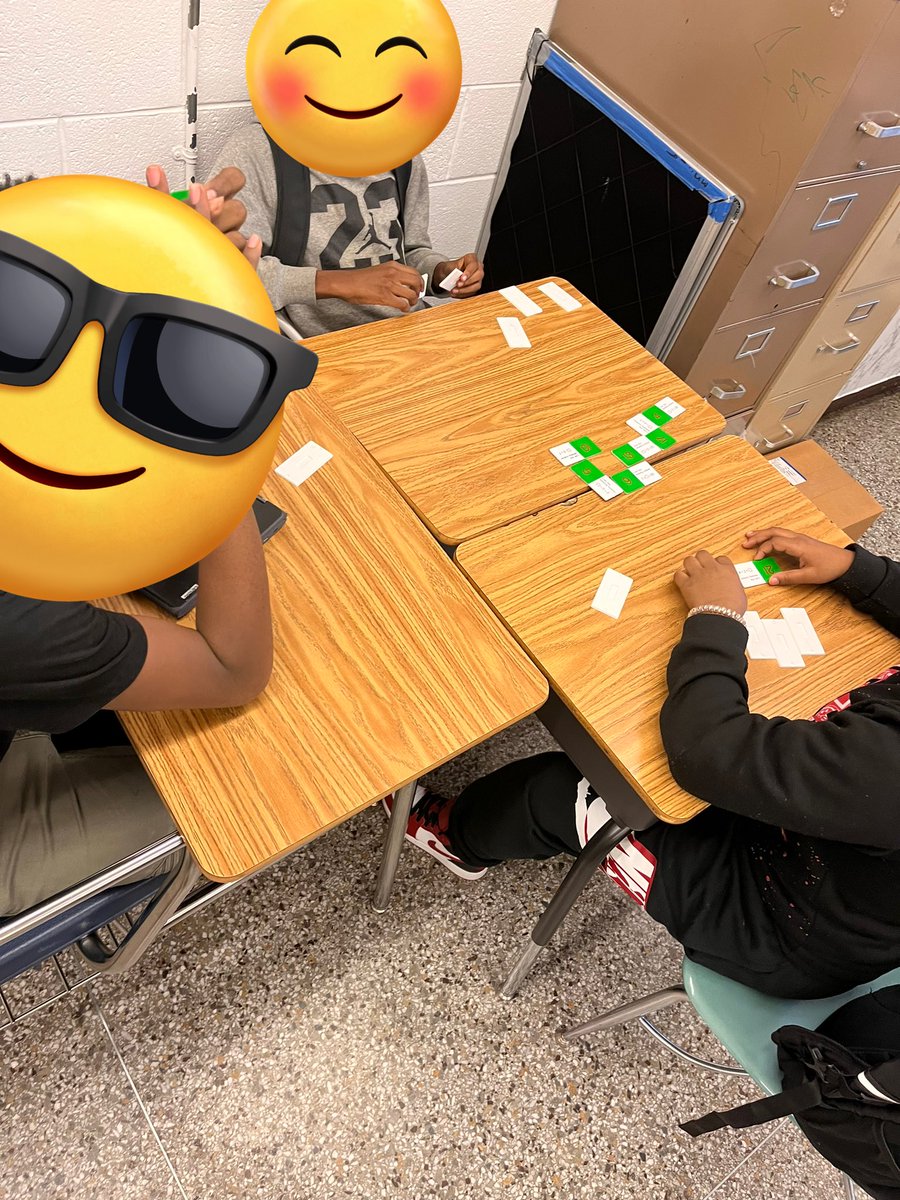 SthomasMATH's tweet photo. #themathguy does #Dominos the Algebra way w/ M7 Ss #proximity @EndiaHatcher @cavalier_corner @ebracyPPS @WandaCalhoun13 https://t.co/gdx70jjDxu