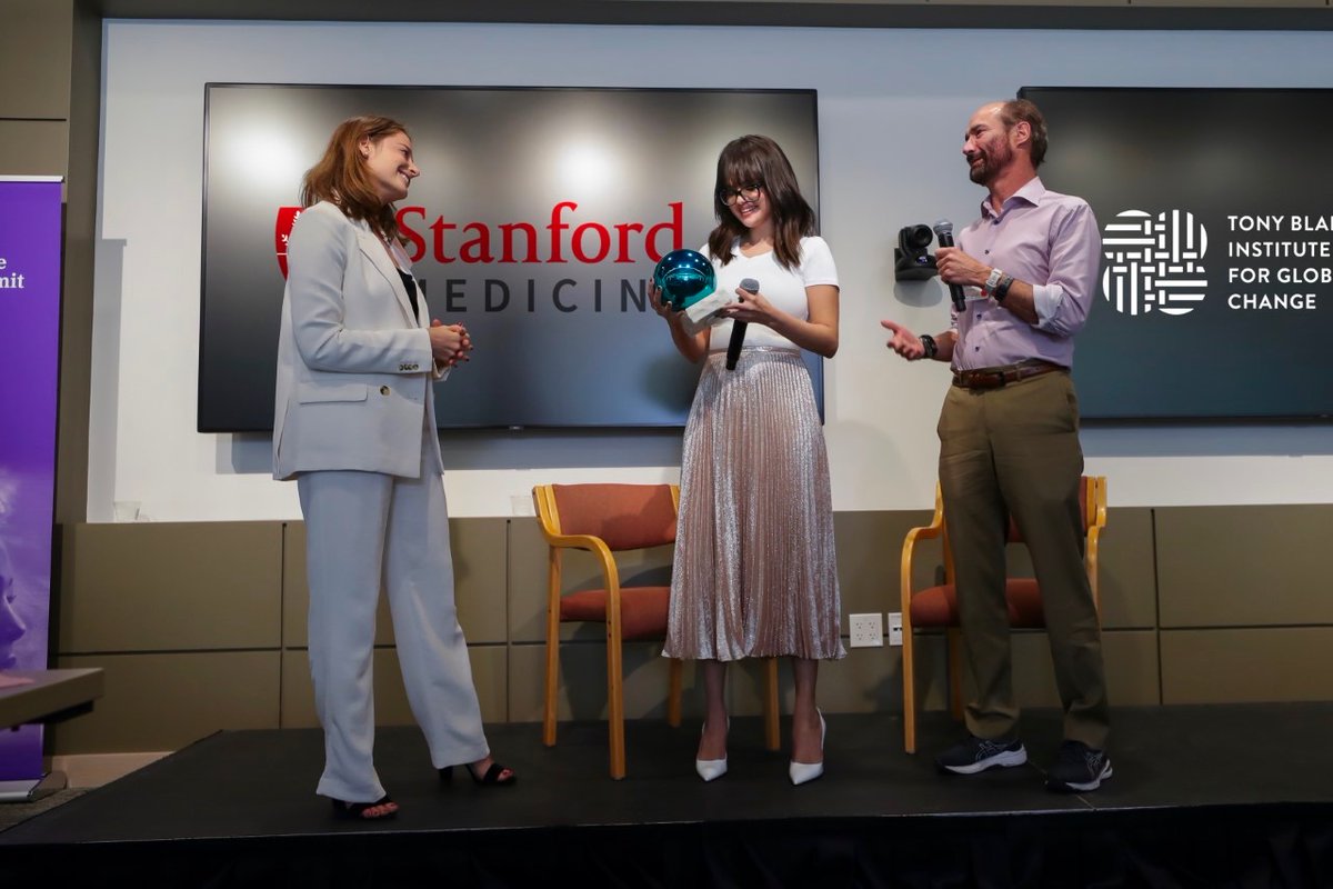 @SelenaGomez is honored as the first recipient of the Mental Health Innovations Award “Mentee” for Excellence in #Mentalhealth #Advocacy at our Mental Healthcare Innovations Summit at @StanfordMed @SnyderShot @InstituteGC @letswondermind @rarebeauty innovations.stanford.edu/mental-health-…