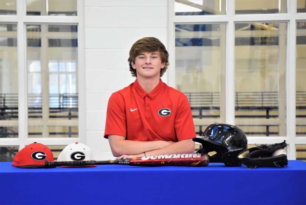 lghseniors's tweet photo. Congrats to our very own Connor  Crisp on his recent commitment to the University of Georgia to play baseball for the DAWGS‼️🚨‼️🐶🐶@LGHS_Athletics @lgbaseballpage https://t.co/2bfiCeKoCJ