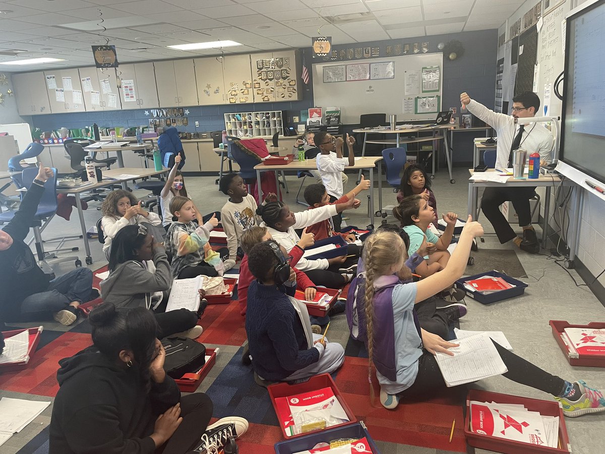 Laser sharp focus on learning target progress in <a href="/BelcourtReport/">Robert Belcourt</a> math class.  Mr Belcourt helps learners keep their eyes on the learning prize! #LakerWaveMakers