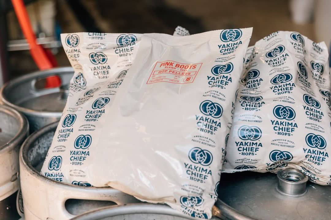 It's more than a box of hops, it's supporting community. Let's work together to cultivate a more diverse and empowered industry. 

Sign up for your Pink Boots Blend pre-order for the Collab Brew Day tradition on International Women's Day with <a href="/pinkbootsbeer/">Pink Boots Society</a>

📸: @wickedbarley