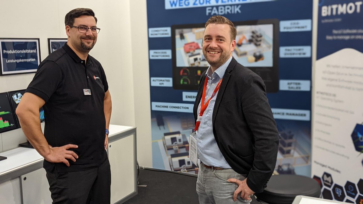 Bitmotec (@bitmotec) on Twitter photo Heute war der letzte Tag der @spsmesse in Nürnberg.
Wir haben unter anderem mit Timo Bednarek von <a href="/mbconnectline/">MB connect line</a> gesprochen. Insgesamt hat uns die SPS große Freude bereitet und wir freuen uns, ein Teil davon gewesen zu sein!
🖥️bitmotec.com/de/
#SPS22 #IoT #KI #lowcode Heute war der letzte Tag der @spsmesse in Nürnberg.
Wir haben unter anderem mit Timo Bednarek von <a href="/mbconnectline/">MB connect line</a> gesprochen. Insgesamt hat uns die SPS große Freude bereitet und wir freuen uns, ein Teil davon gewesen zu sein!
🖥️bitmotec.com/de/
#SPS22 #IoT #KI #lowcode